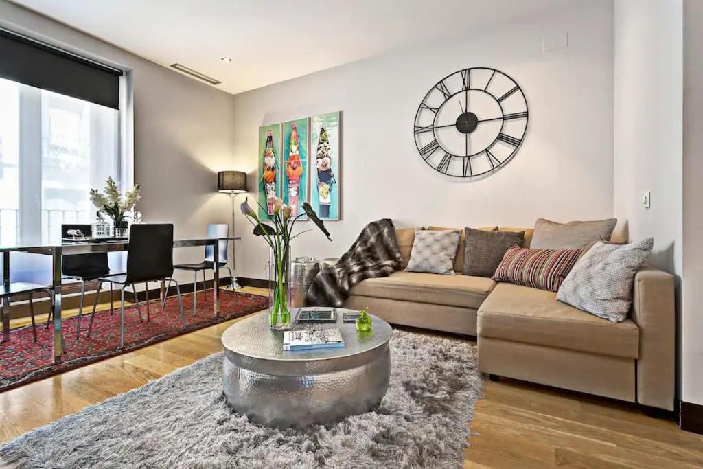 Spacious Luxury 1Br In Centro! S.An Madrid Buitenkant foto
